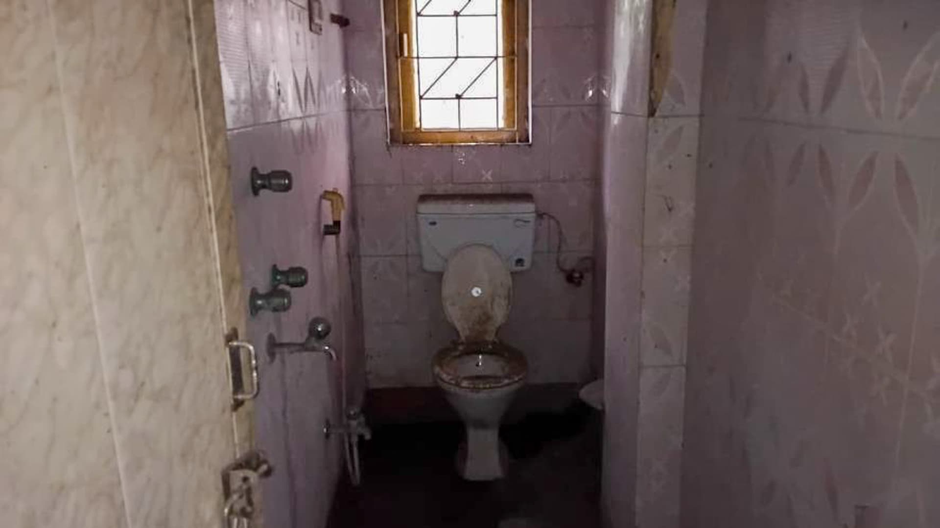 Property Photos 11