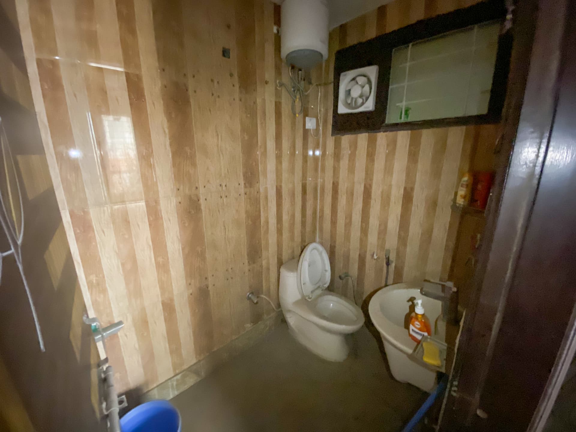 Property Photos 9