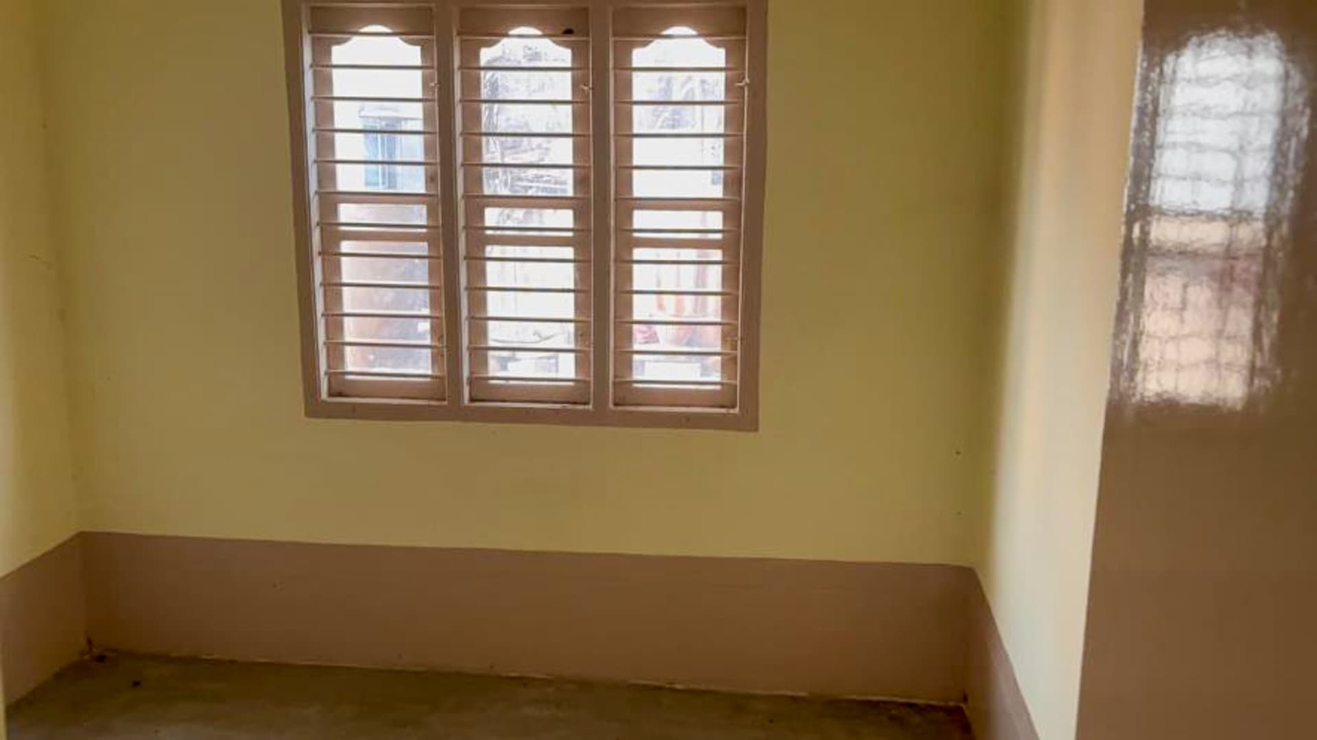 Property Photos 9