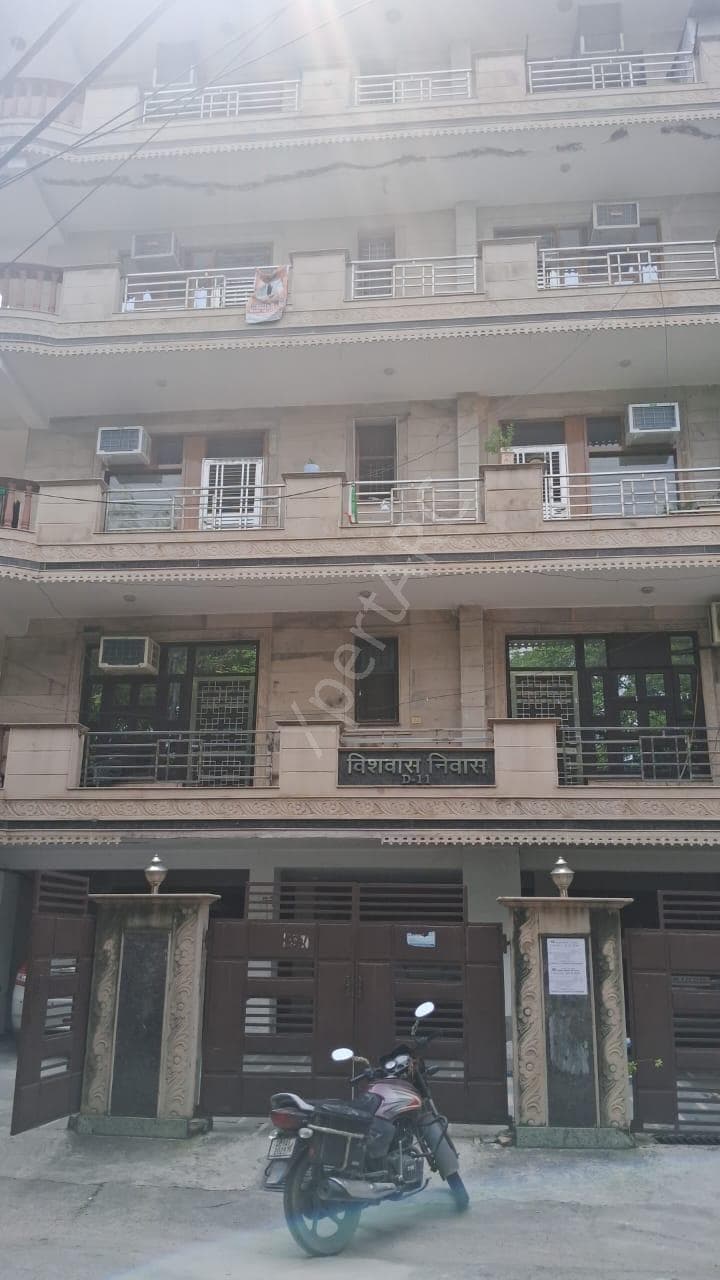Property Photos 26