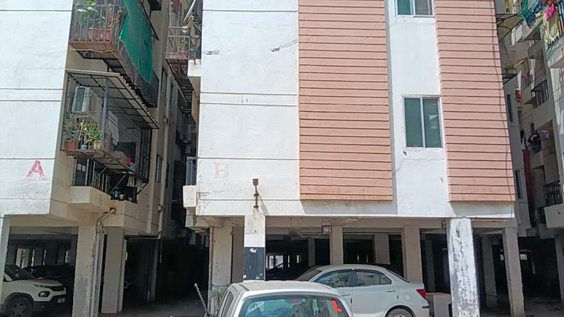Property Photos 4