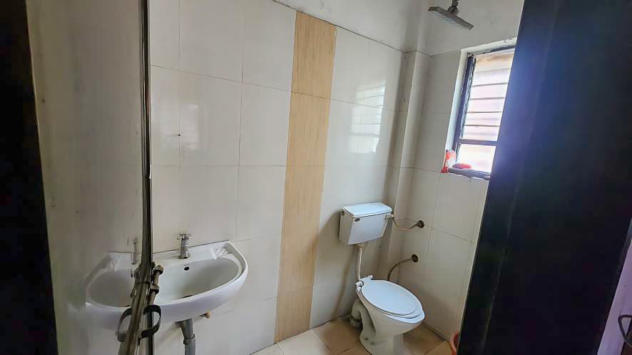 Property Photos 9