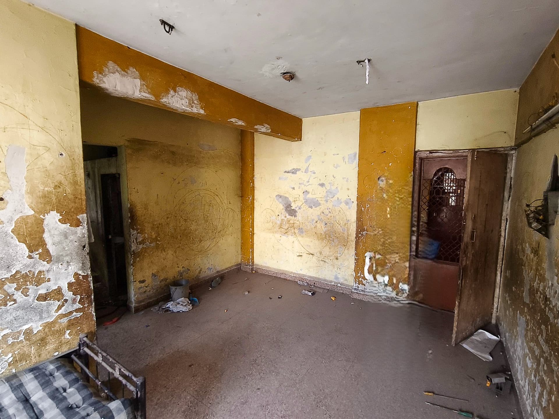 Property Photos 18