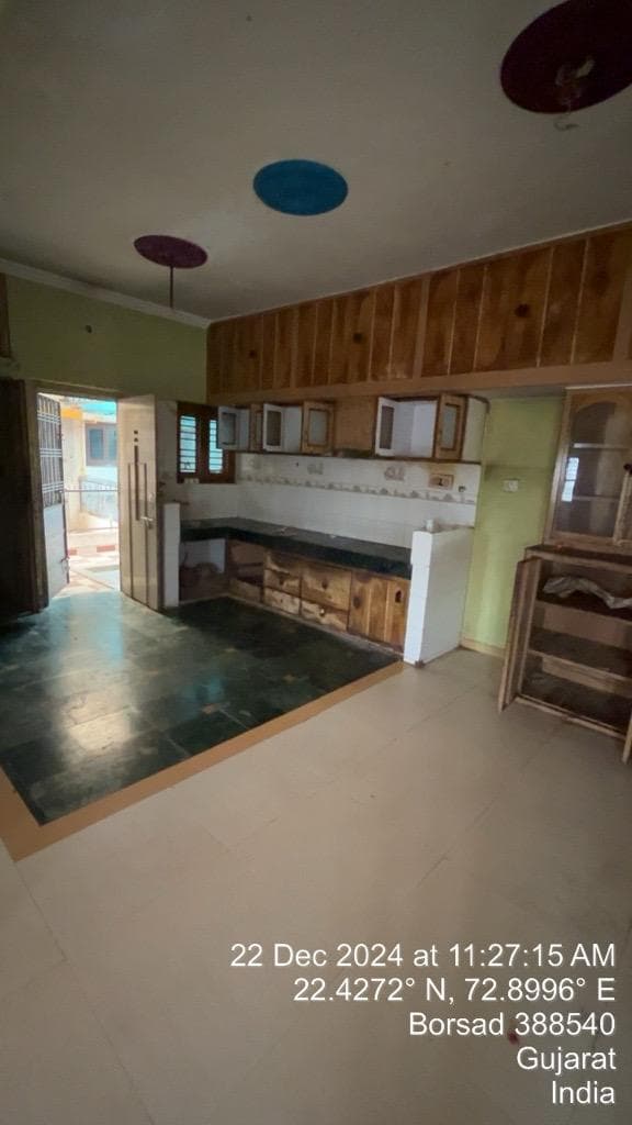 Property Photos 4