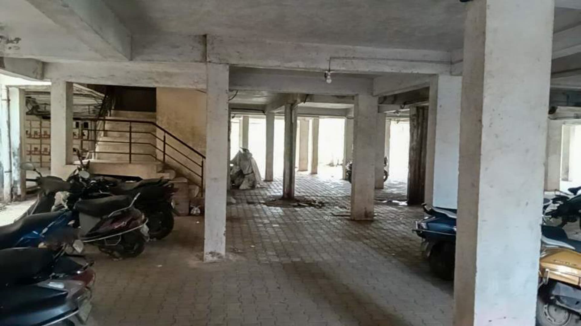 Property Photos 6