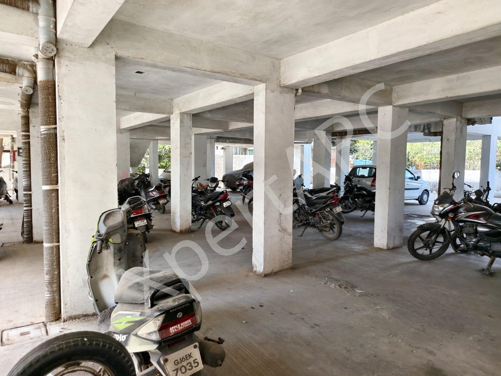 Property Photos 9