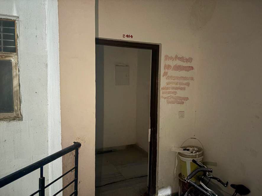 Property Photos 7