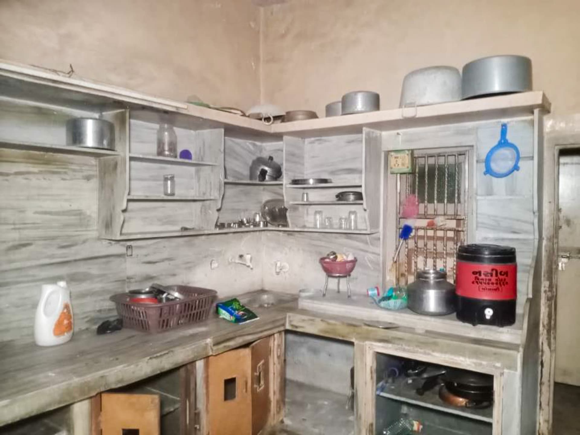 Property Photos 8