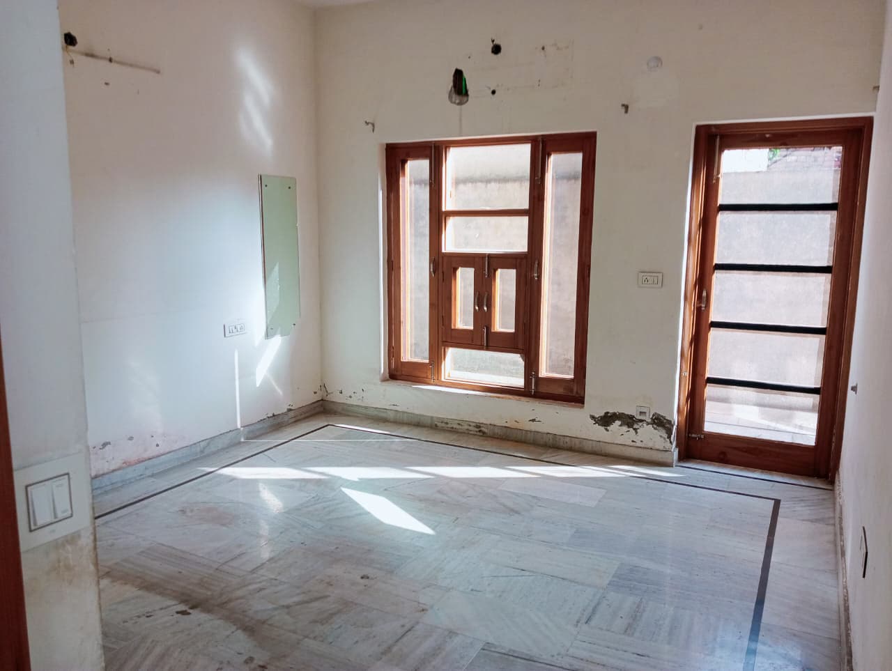Property Photos 7
