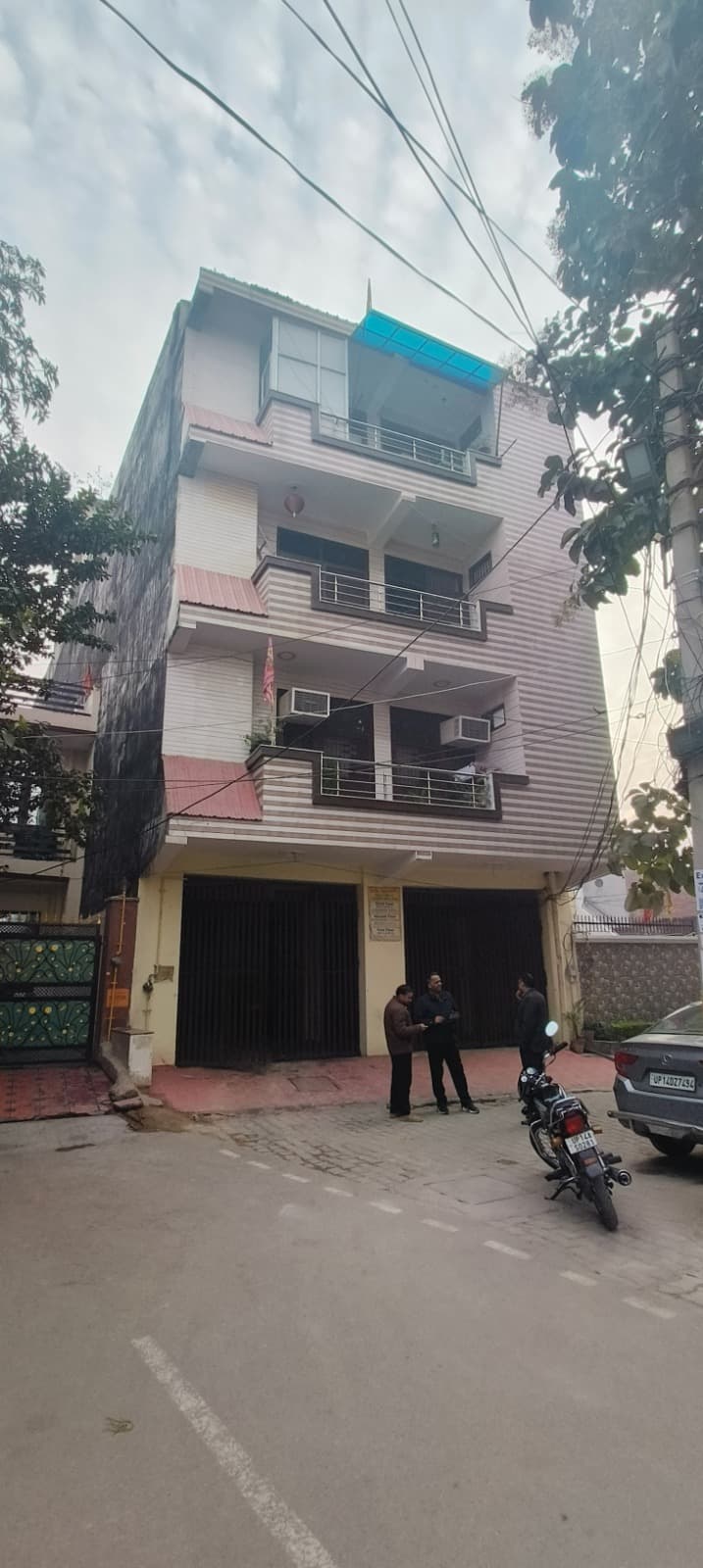 Property Photos 1