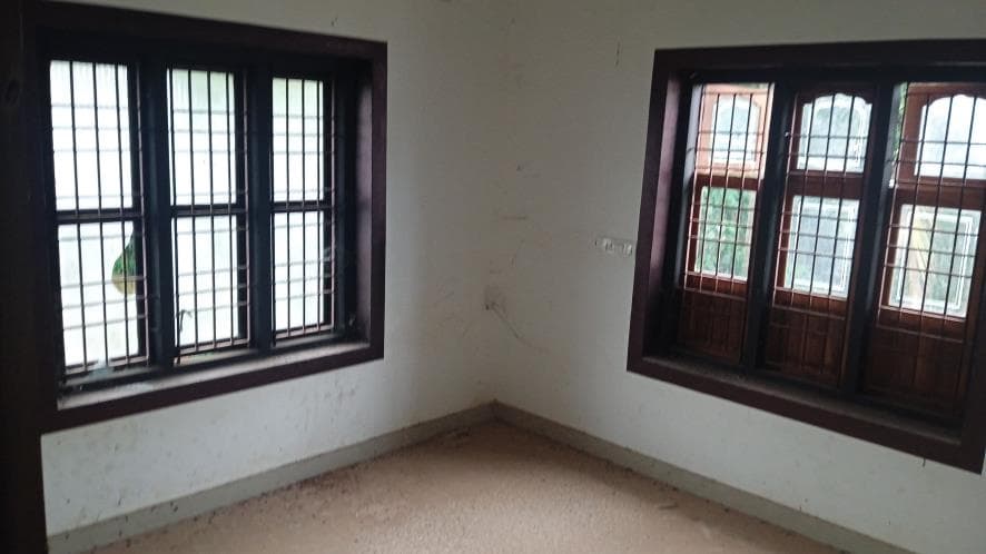 Property Photos 7