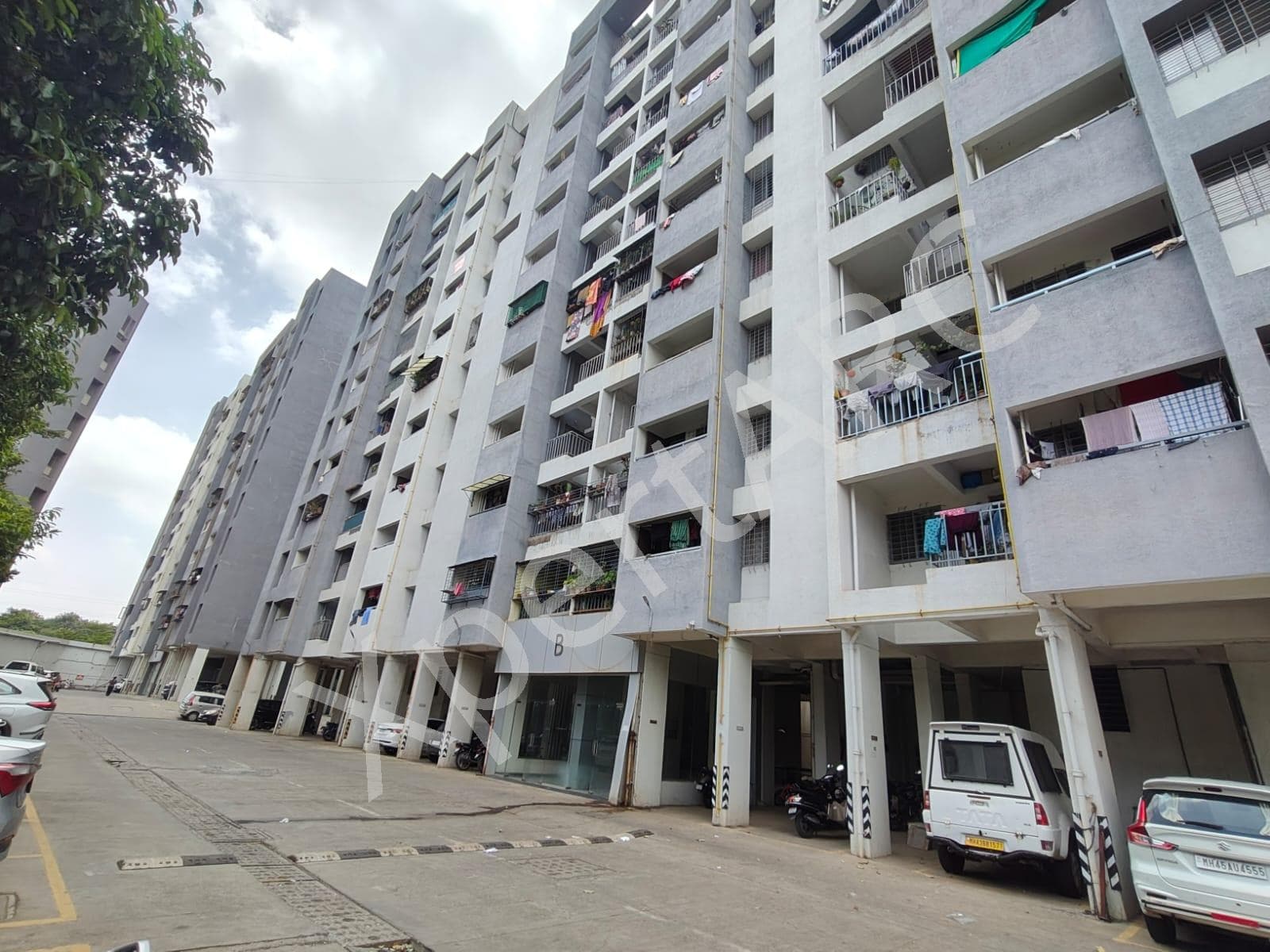Property Photos 17