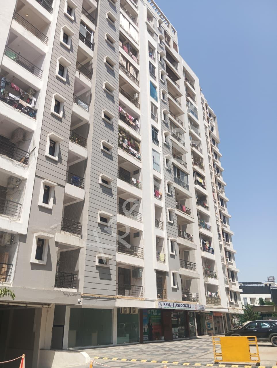 Property Photos 8